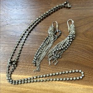 Elegant Silver Rhinestone Necklace and Earring Set